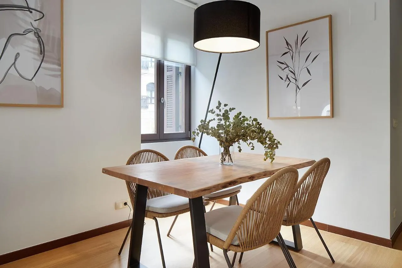 Eiffel - The Rentals Collection San Sebastian Apartment